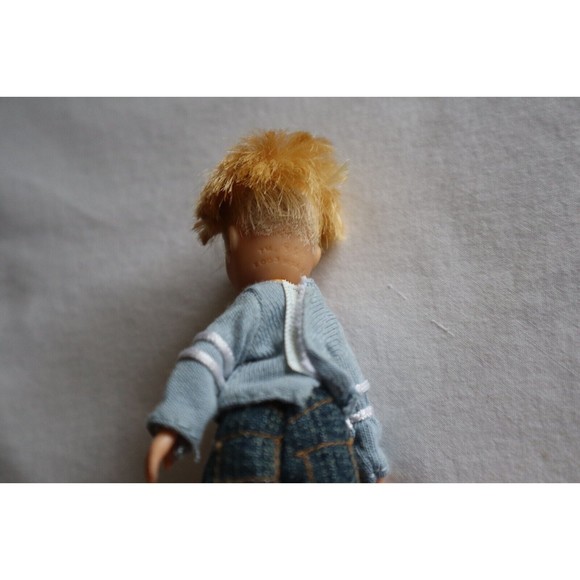 MGA Bratz Lil Boyz Boy Mini Lakin Doll 4.5" Original 2 Outfits Clothes Poster - Picture 4 of 12